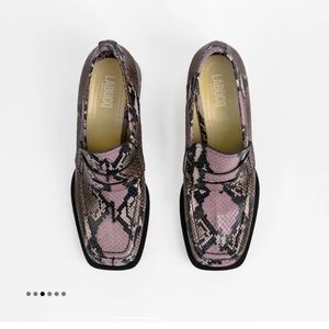 Labucq “Kitty” loafer size 36